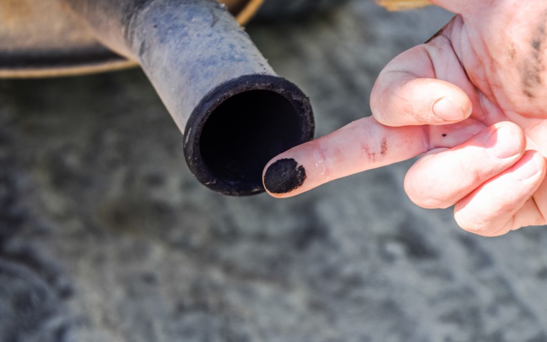 Cómo limpiar la carbonilla del motor